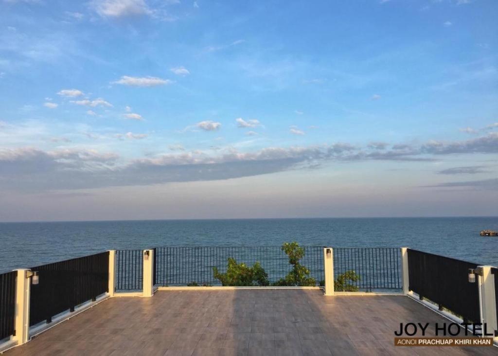 Joy Hotel 쁘라쭈압키리칸 외부 사진
